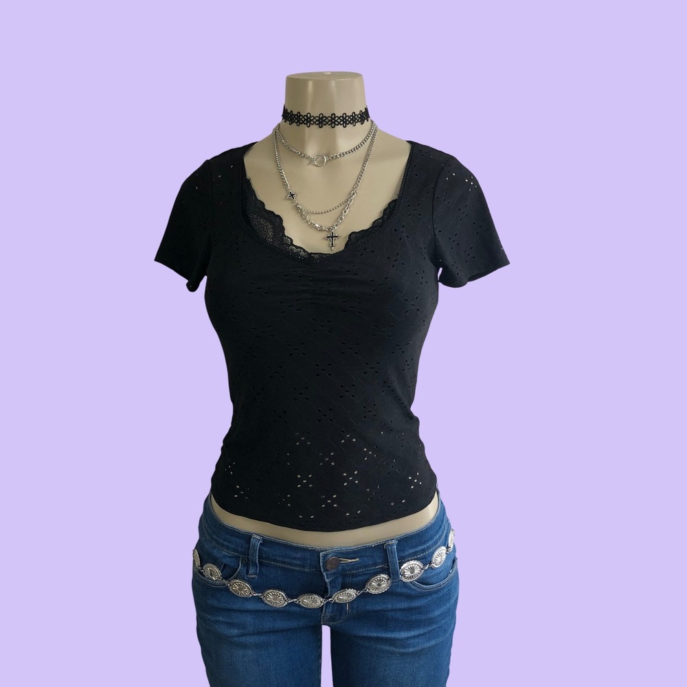 Vintage Y2K Ambiance Black Lace Trim Eyelet Top Ruched Bust Whimsigoth Medium